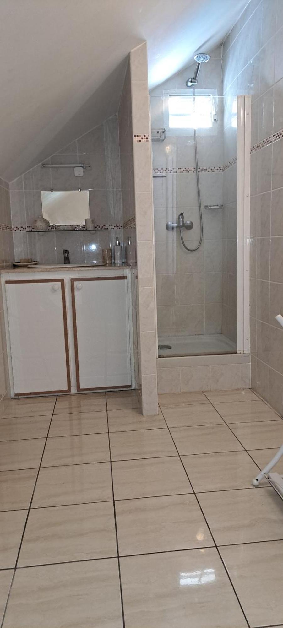 Logement Spacieux Deux Pieces A Baie Mahault ภายนอก รูปภาพ